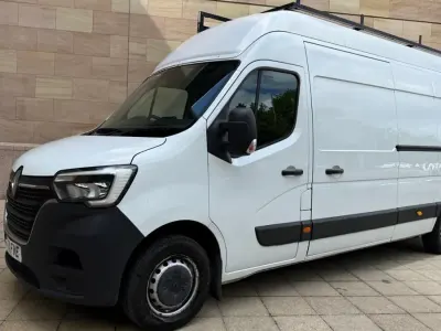 Begagnad Renault Master Business 2021 Vit Minibuss