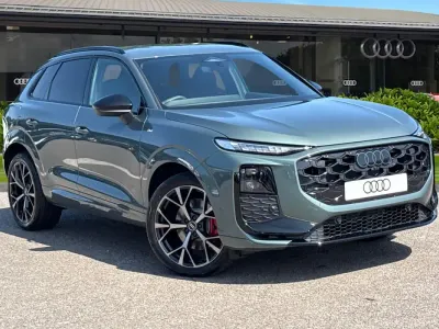 New Audi Q3 Design 193 HP (141 kW) 2026 Green SUV