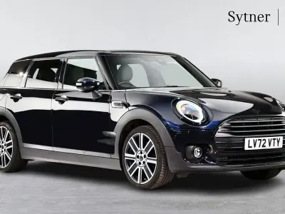 Used Mini Cooper Clubman Exclusive 136 HP (100 kW) 2023 Black Estate