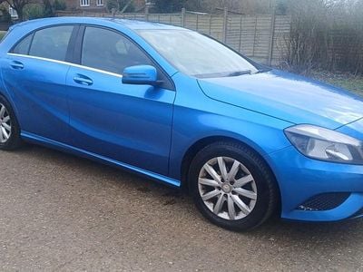 Used Mercedes A180 SE 109 HP (80 kW) 2013 Blue Hatchback