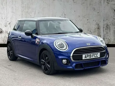 Usado Mini Cooper Hatch 2019 Azul Citadino