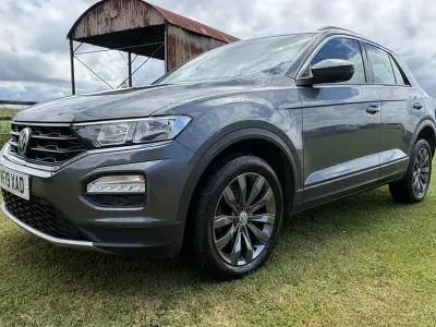 Used VW T-Roc SE 150 HP (110 kW) 2019 Grey SUV