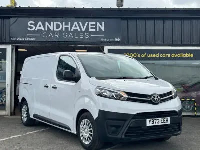 Used Toyota Proace 120 HP (88 kW) 2023 White MPV