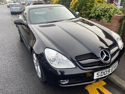Black Used 2009 Mercedes SLK200 Cabriolet | £6,295 (Fair price)