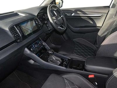 Used Skoda Karoq SportLine 150 HP (110 kW) 2025 Moon white metallic SUV