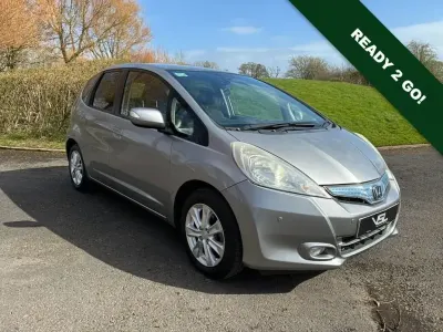Używany Honda Jazz Hybrid 102 KM (75 kW) 2012 Srebrny Hatchback