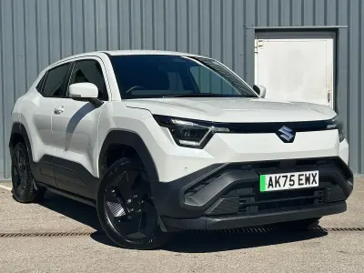 New Suzuki e-Vitara 127 kW (174 HP) 2025 White SUV