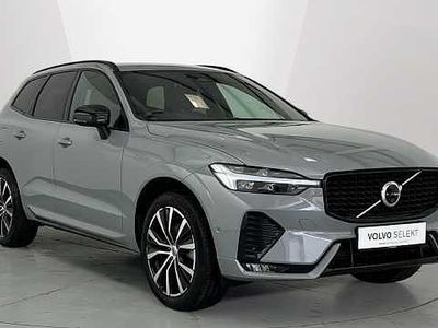 Usado Volvo XC60 Plus 247 HP (181 kW) 2025 Cinzento SUV