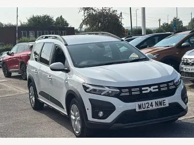 Used Dacia Jogger Expression 141 HP (103 kW) 2025 MPV