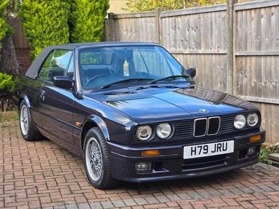 Blue Used 1990 BMW 325 Cabriolet Cabriolet | £15,500