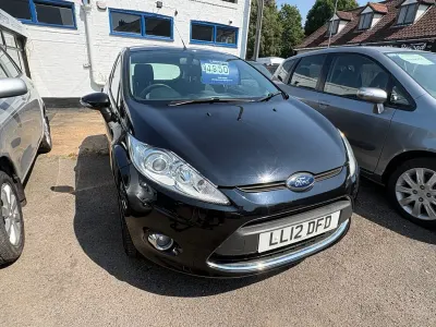 Used Ford Fiesta Zetec 82 HP (60 kW) 2012 Black Hatchback