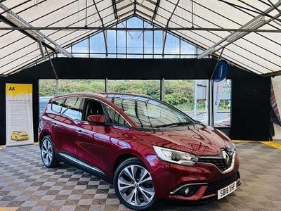 Usado Renault Grand Scénic IV Dynamique 110 HP (80 kW) 2018 Vermelho Monovolume