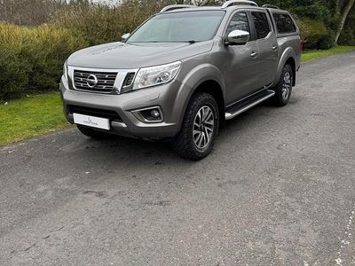 Used Nissan Navara Tekna 188 HP (138 kW) 2017 Grey Pickup