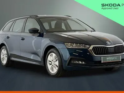 Used Skoda Octavia SE Technology 116 HP (85 kW) 2023 Blue Estate