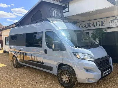 Used Peugeot Boxer S 140 HP (102 kW) 2021 Grey Van