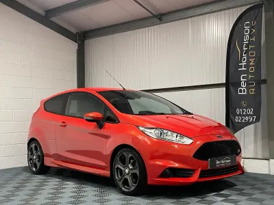 Used Ford Fiesta ST 182 HP (133 kW) 2017 Orange Hatchback
