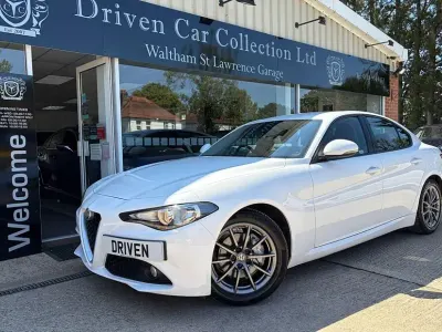 Used Alfa Romeo Giulia Super 200 HP (147 kW) 2017 White Sedan