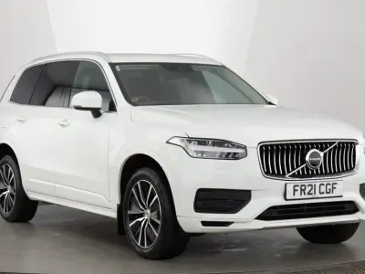 Used Volvo XC90 Momentum 235 HP (172 kW) 2021 Metallic  ice white SUV