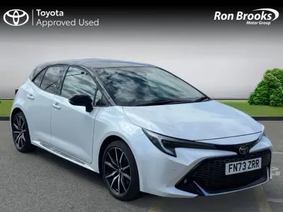 Used Toyota Corolla Sport 2023 White/black Hatchback