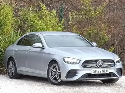 Begagnad Mercedes E200