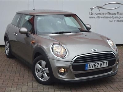 used Mini Cooper Hatch 1.5Auto Euro 6 (s/s) 3dr Hatchback 2017