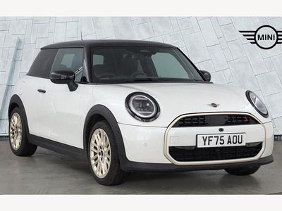 New Mini Cooper Exclusive 2025 Hatchback