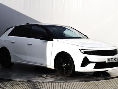 Used Vauxhall Astra S 130 HP (95 kW) 2023 White Hatchback