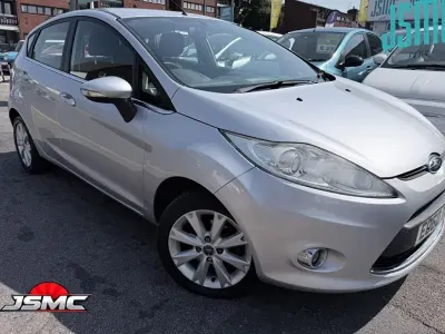 Used Ford Fiesta Zetec 82 HP (60 kW) 2010 Hatchback