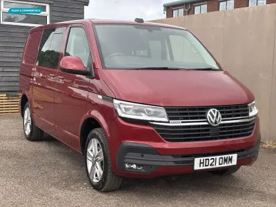Used VW Transporter Highline 204 HP (150 kW) 2021 Red Van