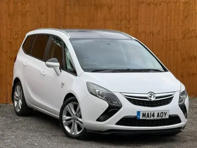 Second-hand Vauxhall Zafira SRi 170 CP (125 kW) 2014 Alb Monovolum