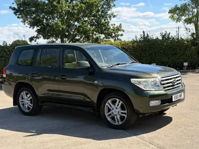 Used Toyota Land Cruiser V8 2011 SUV