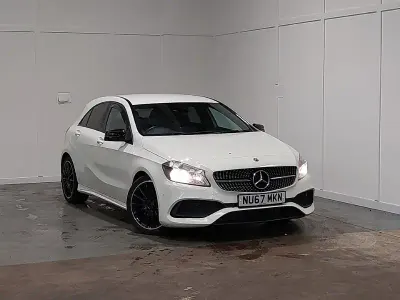 Used Mercedes A160 Executive 102 HP (75 kW) 2017 White Hatchback