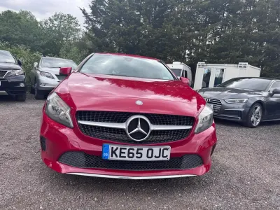 Begagnad Mercedes A180