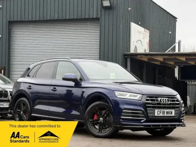 Begagnad Audi Q5 S-Line 252 HK (185 kW) 2018 Blå SUV