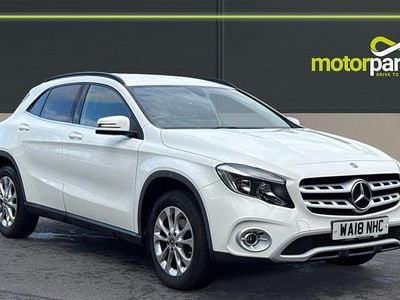 Mercedes GLA200