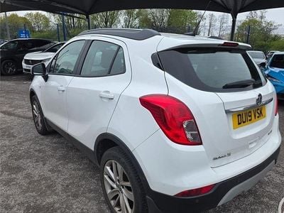 Used Vauxhall Mokka X Design Edition 140 HP (102 kW) 2019 Summit white SUV