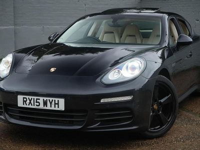 Used Porsche Panamera 300 HP (220 kW) 2015 Black Hatchback
