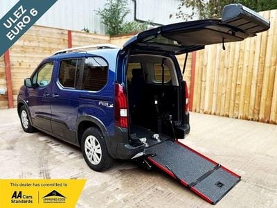 Blue Used 2020 Peugeot Rifter Access MPV | £17,401 (Fair price)