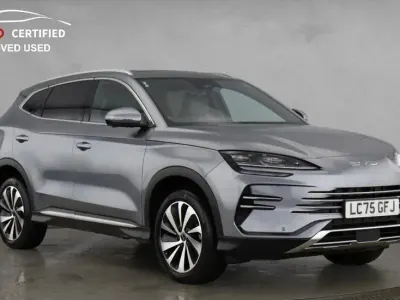 Used BYD Seal U Design 324 HP (238 kW) 2025 Metallic  time grey SUV