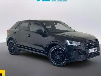 Begagnad Audi Q2 Black Edition 150 HK (110 kW) 2021 Svart SUV