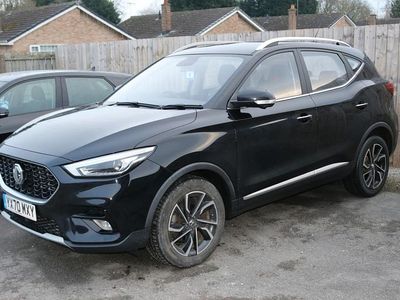 Black Used 2020 MG ZS Exclusive SUV | £12,995 (Fair price)