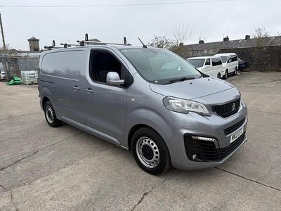 Used Peugeot Expert 120 HP (88 kW) 2021 Grey Van