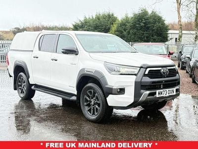 Used Toyota HiLux 204 HP (150 kW) 2023 White Pickup