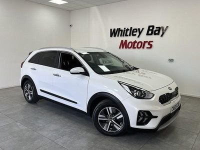 Used Kia Niro 139 HP (102 kW) 2020 White SUV