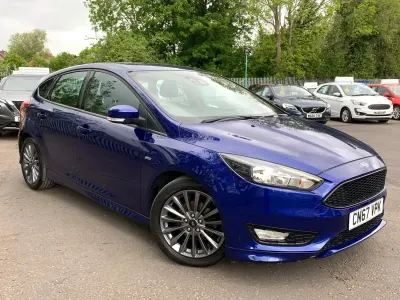 Gebraucht Ford Focus ST-Line 125 PS (91 kW) 2017 Blau Kleinwagen