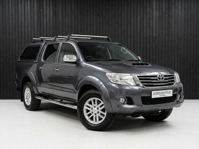 Used Toyota HiLux 171 HP (125 kW) 2014 Grey Pickup