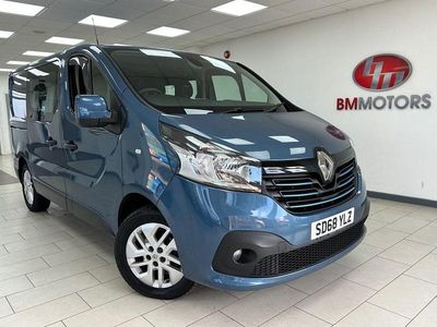 Blue Used 2018 Renault Trafic MPV | £14,995 (A bit pricey)
