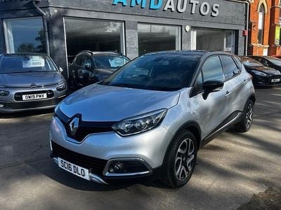Second-hand Renault Captur Signature 90 CP (66 kW) 2016 Argintiu SUV