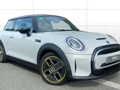 Used Mini Cooper S Level 2 135 kW (184 HP) 2023 Hatchback