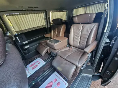 Used Nissan Elgrand 2025 Black